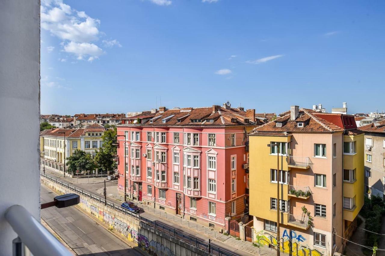 Palace Of Culture 2-Bedroom Retreat On Skobelev Blvd Σόφια Εξωτερικό φωτογραφία